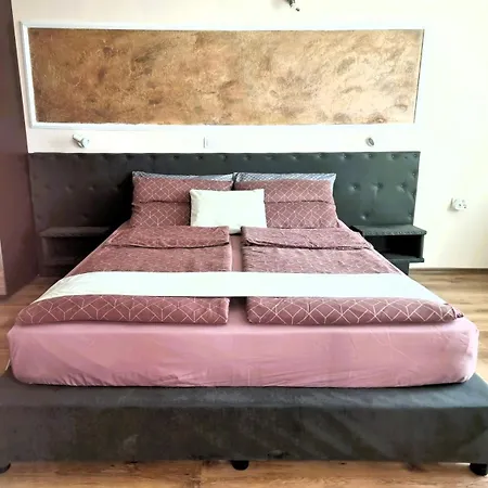 Apartmán уютен близо до морето Igroeg Burgas City